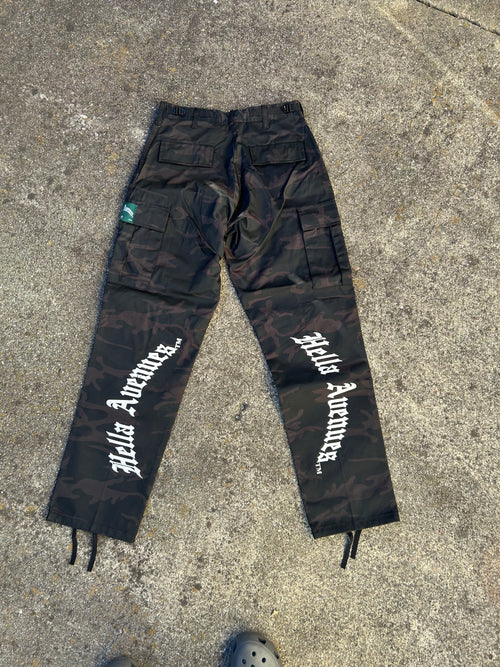 Hella Avenues midnight camo tactical cargo pants